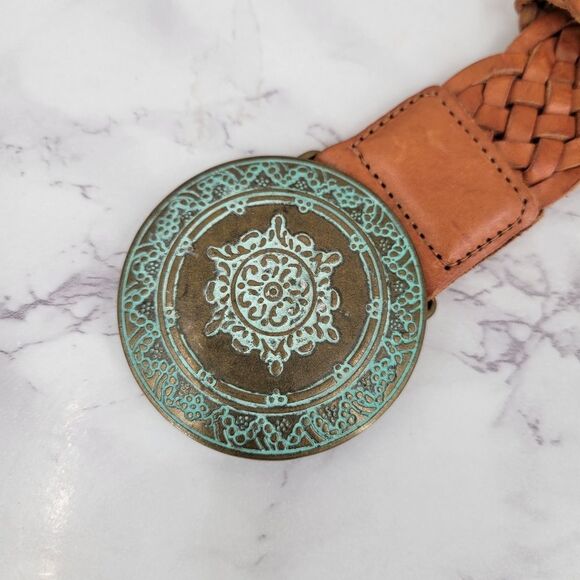 Buckle Braided Woven Tan Leather Belt with Decorative Brass Toned Buckle - Picture 7 of 14